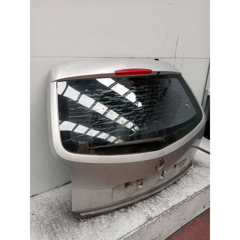 Recambio de porton trasero para renault laguna ii grandtour (kg0/1_) 1.9 dci (kg1v) referencia OEM IAM  5P 