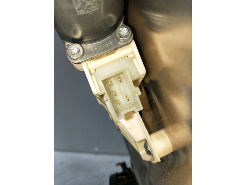 Recambio de elevalunas trasero derecho para mercedes-benz clase glk (x204) 220 cdi 4-matic (204.984, 204.997) referencia OEM IAM