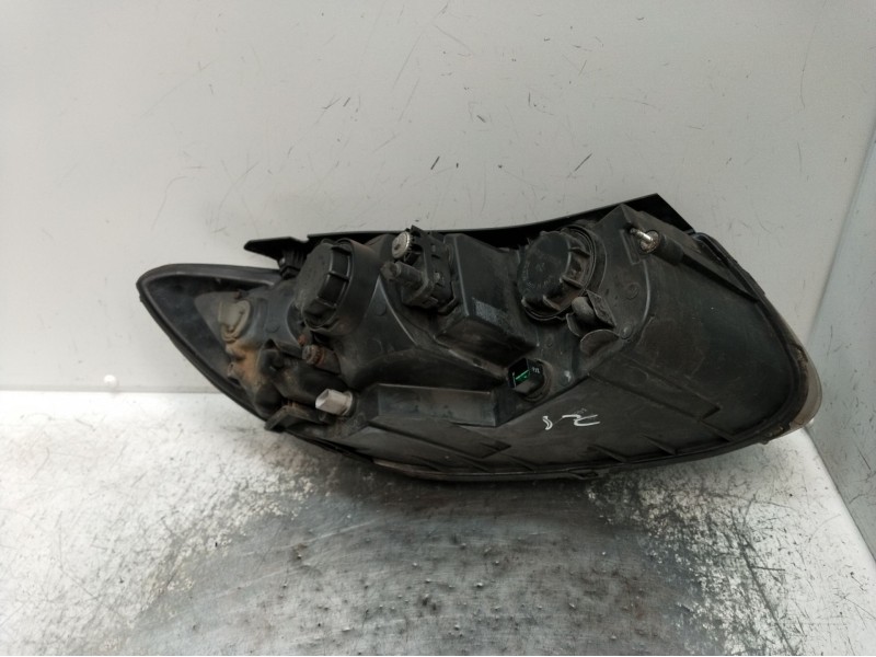 Recambio de faro izquierdo para hyundai santa fé ii (cm) 2.2 crdi gls 4x4 referencia OEM IAM 921012BXXX  