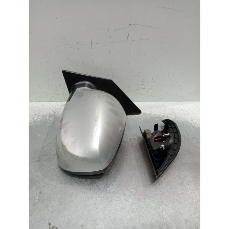 Recambio de retrovisor izquierdo para hyundai ix35 (lm, el, elh) 1.7 crdi referencia OEM IAM ELECTRICO 1 ENCHUFE 5 PINES 
