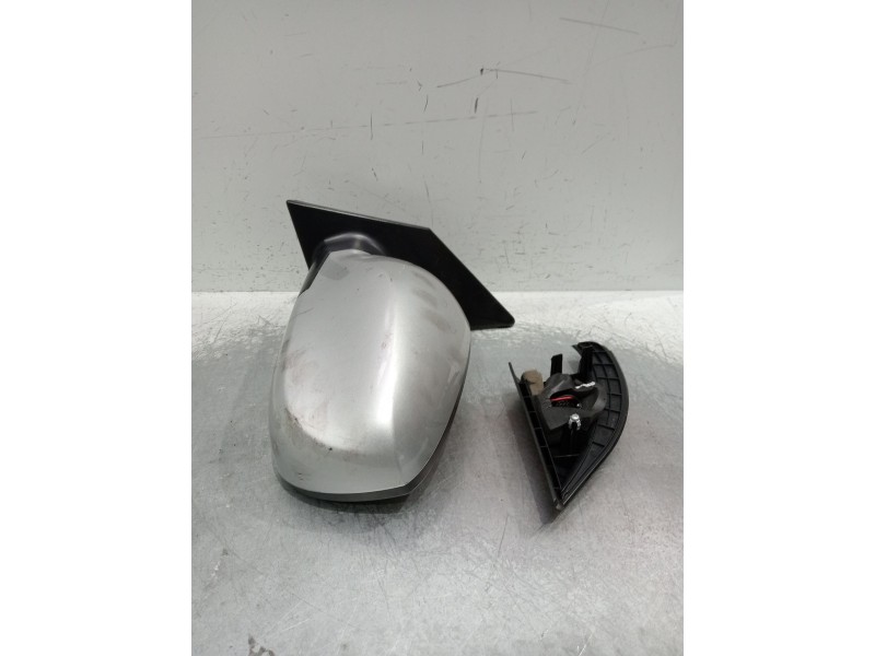Recambio de retrovisor izquierdo para hyundai ix35 (lm, el, elh) 1.7 crdi referencia OEM IAM ELECTRICO 1 ENCHUFE 5 PINES 