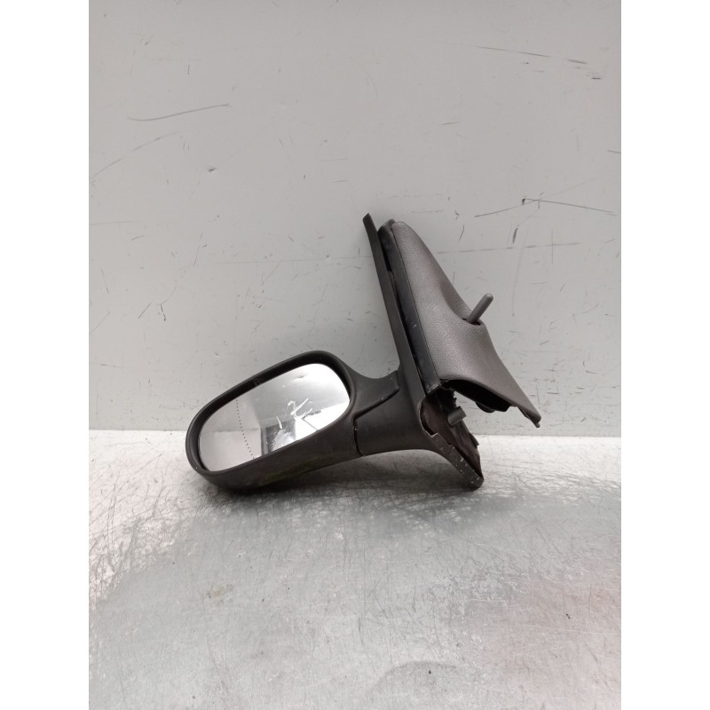 Recambio de retrovisor izquierdo para renault clio ii (bb_, cb_) 1.9 d (b/cb0e, bb0j) referencia OEM IAM MANUAL  