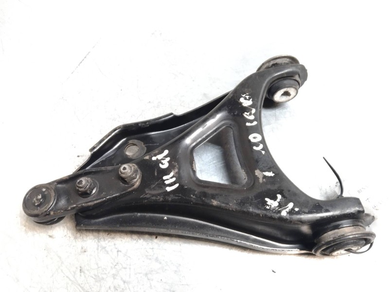 Recambio de brazo suspension inferior delantero izquierdo para renault clio ii fase i (b/cbo) 1.9 diesel referencia OEM IAM   
