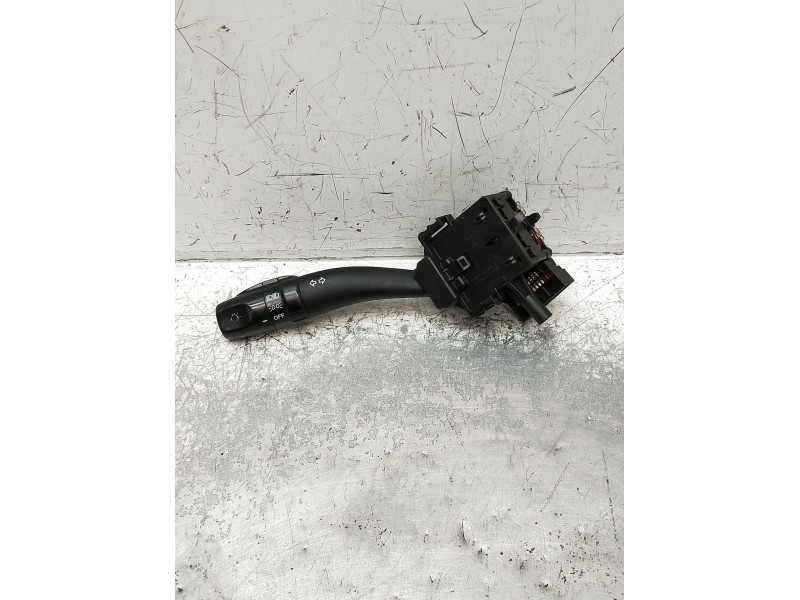 Recambio de mando luces para hyundai santa fé ii (cm) 2.2 crdi gls 4x4 referencia OEM IAM 202004729  