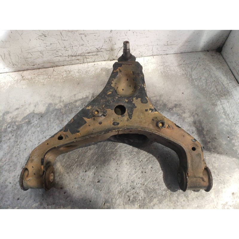Recambio de brazo suspension inferior delantero izquierdo para volkswagen crafter caja cerrada caja cerrada 35 referencia OEM IA