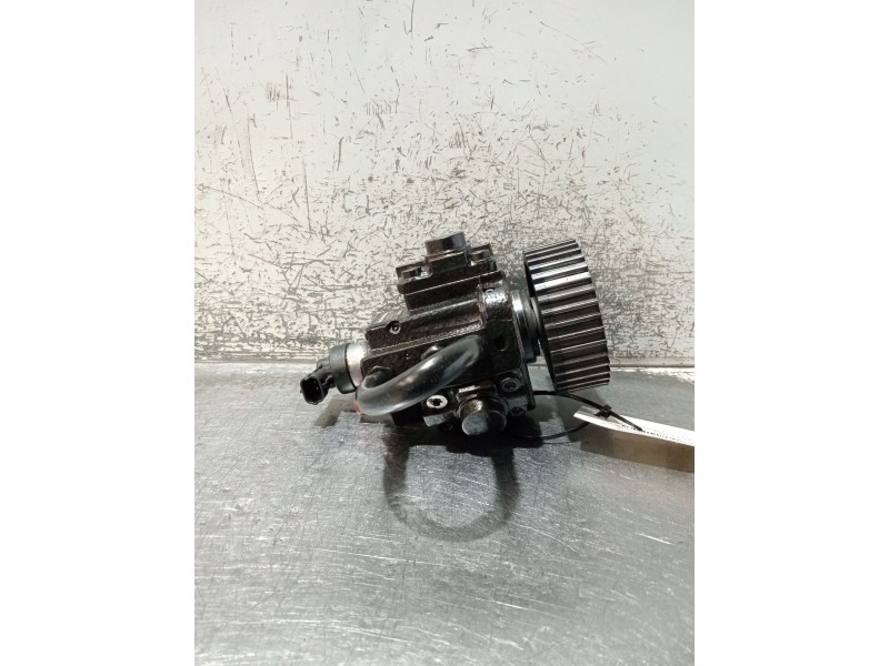 Recambio de bomba inyeccion para opel insignia a sedán (g09) 2.0 cdti (69) referencia OEM IAM 55571005 0445010193 BOSCH