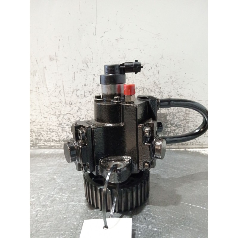 Recambio de bomba inyeccion para opel insignia a sedán (g09) 2.0 cdti (69) referencia OEM IAM 55571005 0445010193 BOSCH