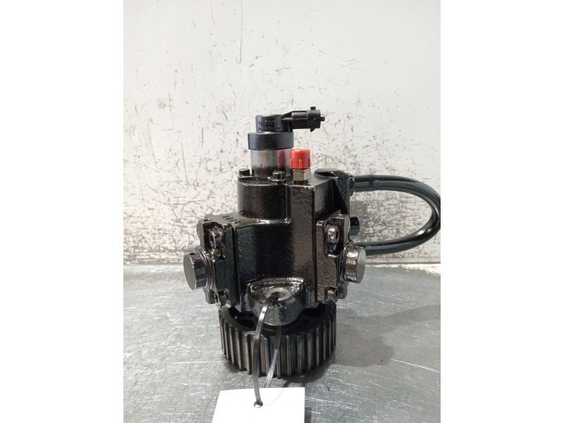 Recambio de bomba inyeccion para opel insignia a sedán (g09) 2.0 cdti (69) referencia OEM IAM 55571005 0445010193 BOSCH