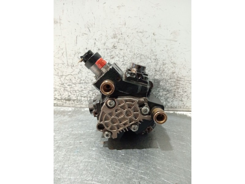 Recambio de bomba inyeccion para kia sorento i (jc) 2.5 crdi referencia OEM IAM 331004A410 0445010118 BOSCH