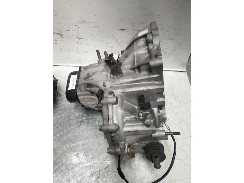 Recambio de caja cambios para mazda 626 berlina (ge) 2.0 16v cat referencia OEM IAM   
