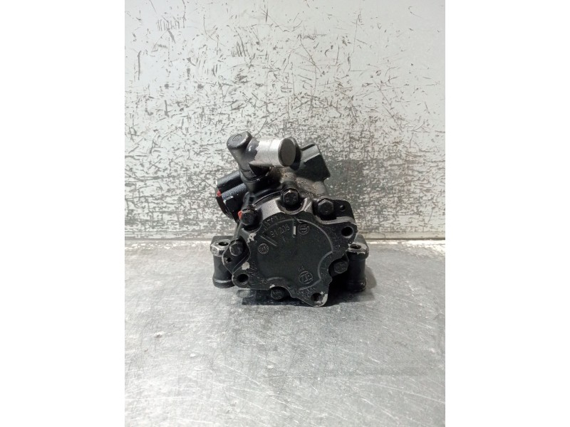 Recambio de bomba direccion para mercedes-benz clase c (w203) c 220 cdi (203.006) referencia OEM IAM 04130094 237307 