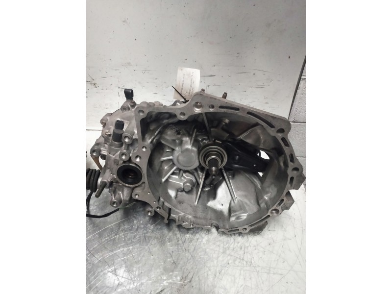 Recambio de caja cambios para mazda 626 berlina (ge) 2.0 16v cat referencia OEM IAM   