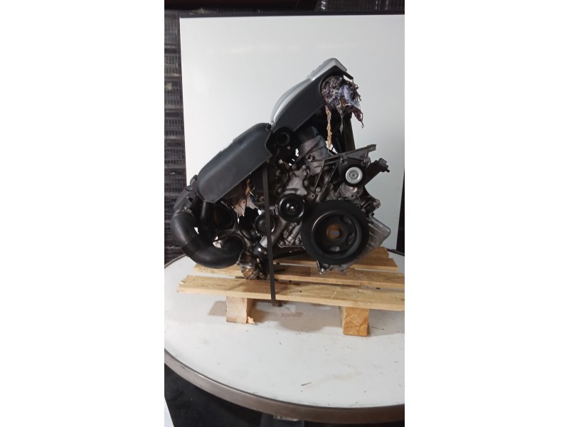 Recambio de motor completo para mercedes-benz clase c (w203) c 220 cdi (203.006) referencia OEM IAM 611962 BOSCH 30596676