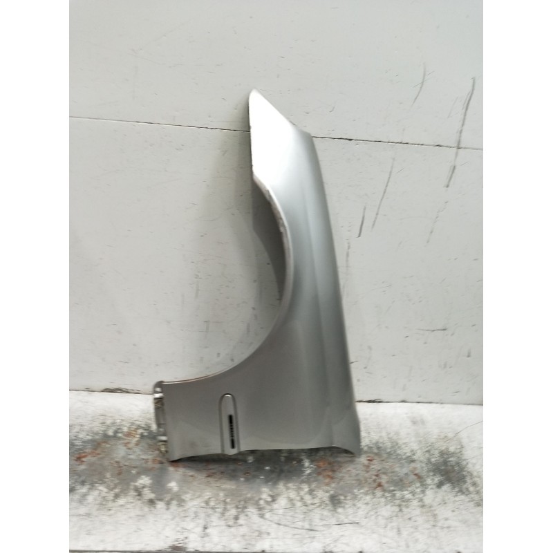 Recambio de aleta delantera izquierda para mercedes-benz clase c (w203) c 220 cdi (203.006) referencia OEM IAM   
