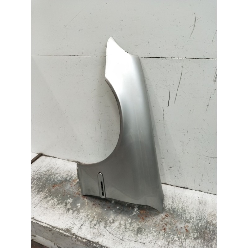 Recambio de aleta delantera izquierda para mercedes-benz clase c (w203) c 220 cdi (203.006) referencia OEM IAM   