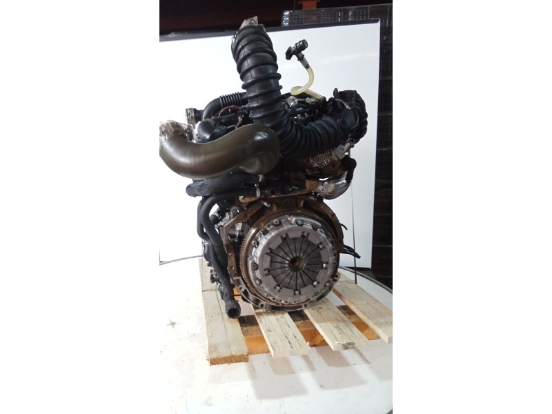 Recambio de motor completo para nissan primastar furgoneta (x83) 2.0 dci 115 referencia OEM IAM M9RS800 BOSCH B966185