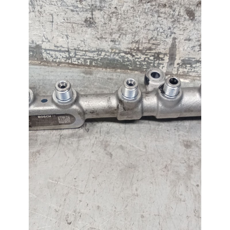 Recambio de rampa inyectora para jaguar e-pace (x540) 2.0 d180 awd referencia OEM IAM G4D39D280AA 0445214332 BOSCH