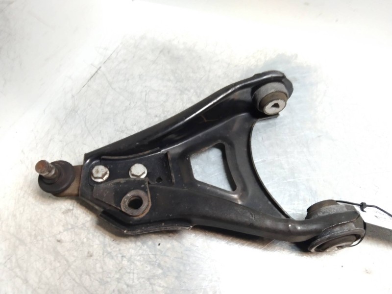 Recambio de brazo suspension inferior delantero izquierdo para renault clio ii fase ii (b/cb0) authentique referencia OEM IAM   