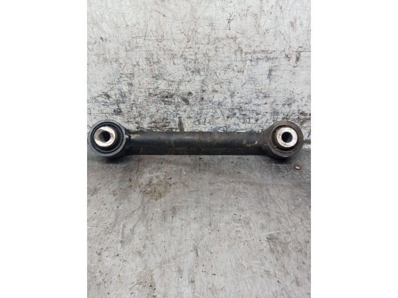 Recambio de tirante trasero izquierdo para hyundai tucson (tl, tle) 1.7 crdi referencia OEM IAM 55250D7000  