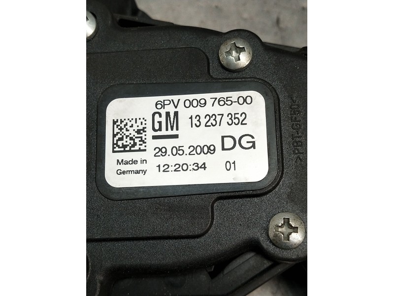 Recambio de potenciometro pedal para opel insignia a sedán (g09) 2.0 cdti (69) referencia OEM IAM 6PV00976500 13237352 