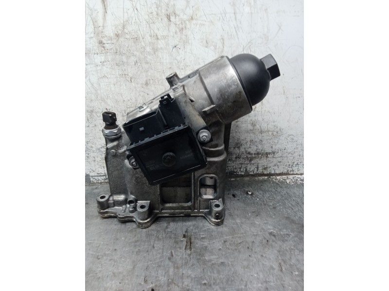 Recambio de enfriador aceite motor para bmw serie 3 berlina (e90) referencia OEM IAM 51750610 70310369 L1609004 2156698