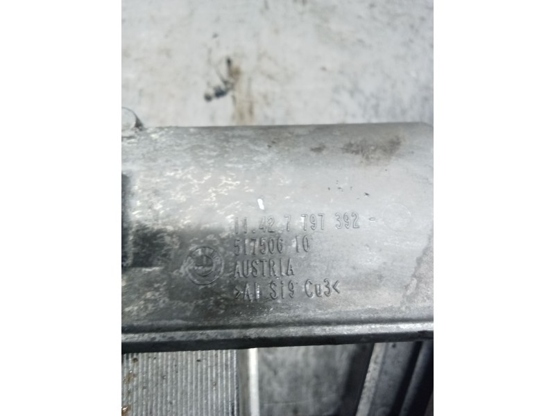 Recambio de enfriador aceite motor para bmw serie 3 berlina (e90) referencia OEM IAM 51750610 70310369 L1609004 2156698