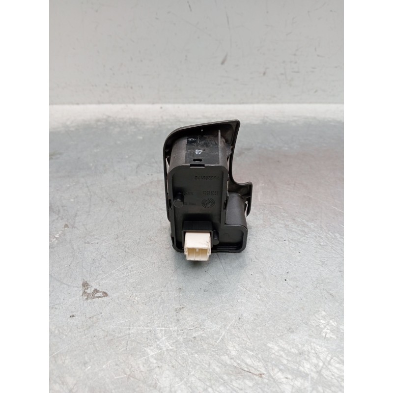 Recambio de mando elevalunas delantero derecho para alfa romeo gt (937_) 1.9 jtd (937cxn1b) referencia OEM IAM 735263170  