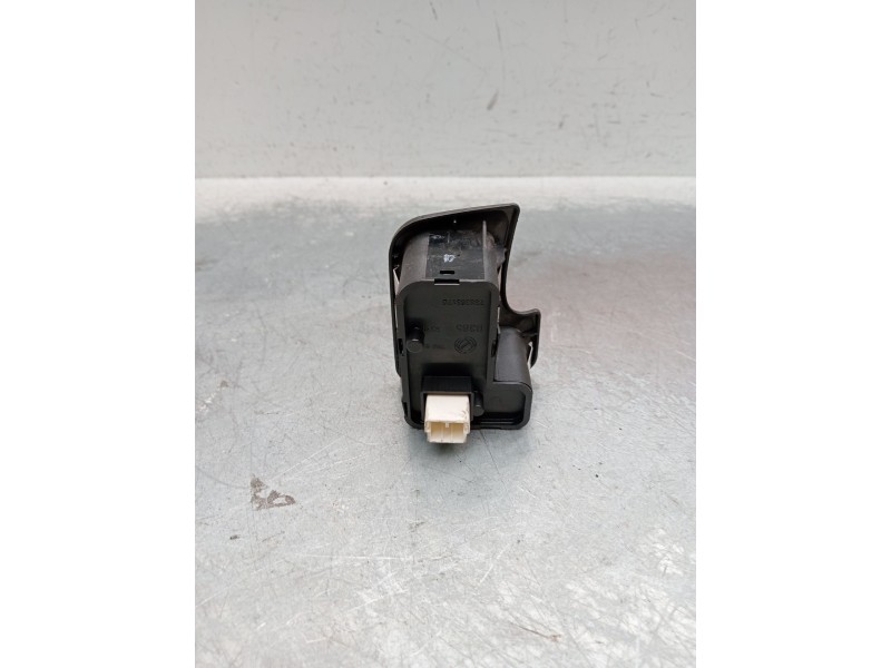Recambio de mando elevalunas delantero derecho para alfa romeo gt (937_) 1.9 jtd (937cxn1b) referencia OEM IAM 735263170  
