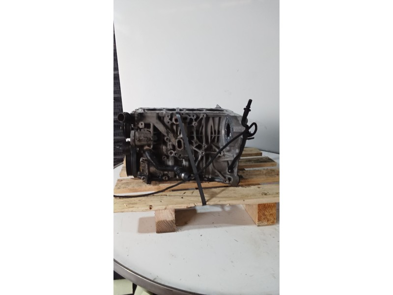 Recambio de bloque para bmw serie 3 berlina (e90) referencia OEM IAM N47D20A  82606691