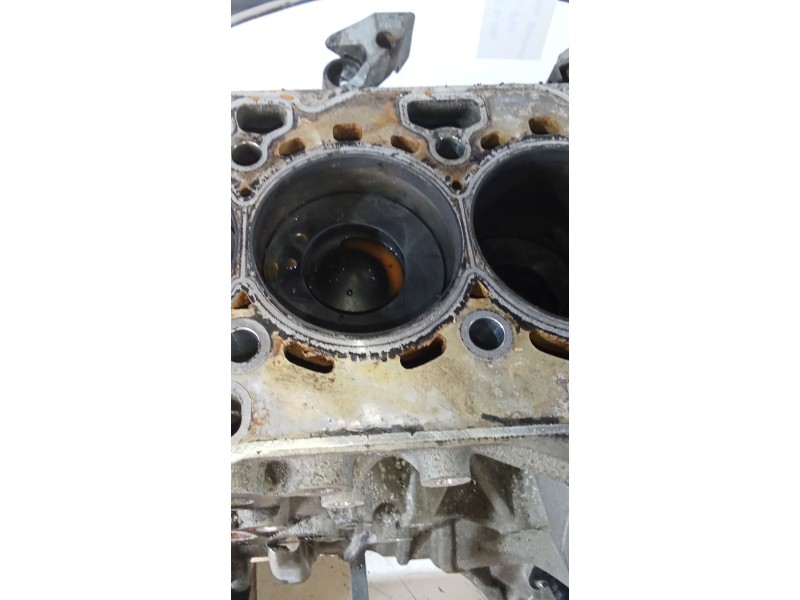 Recambio de bloque para bmw serie 3 berlina (e90) referencia OEM IAM N47D20A  82606691