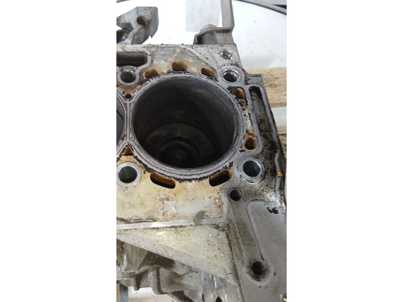 Recambio de bloque para bmw serie 3 berlina (e90) referencia OEM IAM N47D20A  82606691