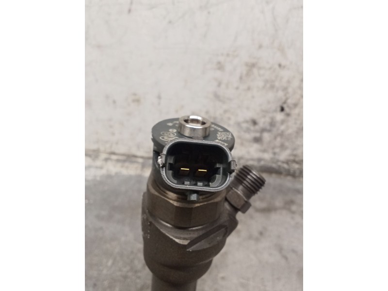 Recambio de inyector para jaguar e-pace (x540) 2.0 d180 awd referencia OEM IAM 64D39K546AB 0445111020 BOSCH