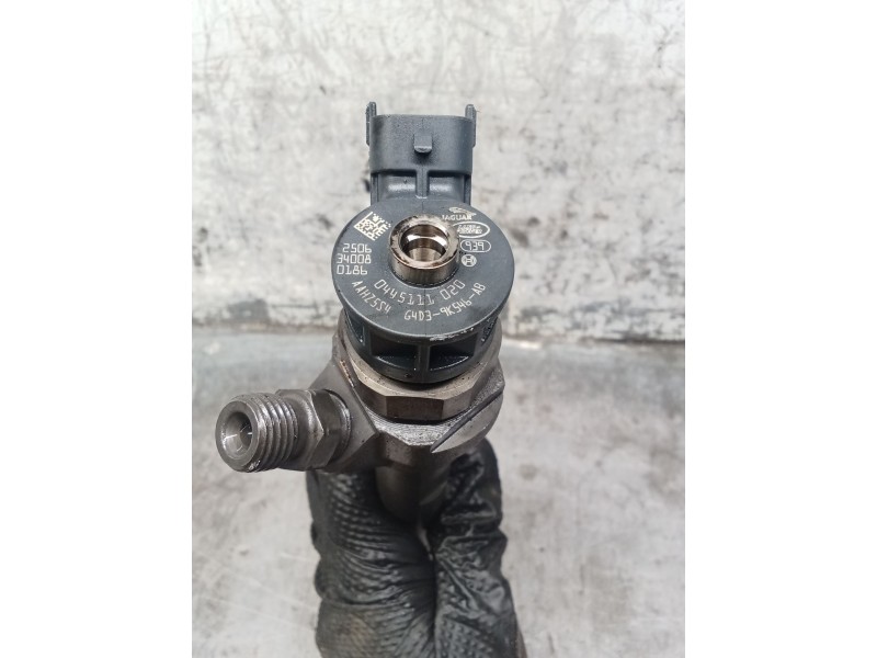 Recambio de inyector para jaguar e-pace (x540) 2.0 d180 awd referencia OEM IAM 64D39K546AB 0445111020 BOSCH