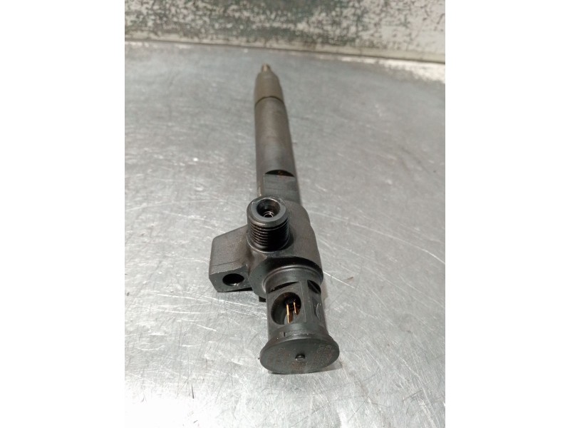 Recambio de inyector para ford s-max (cj, wa6) 2.0 tdci referencia OEM IAM 9674984080 28608948 DELPHI