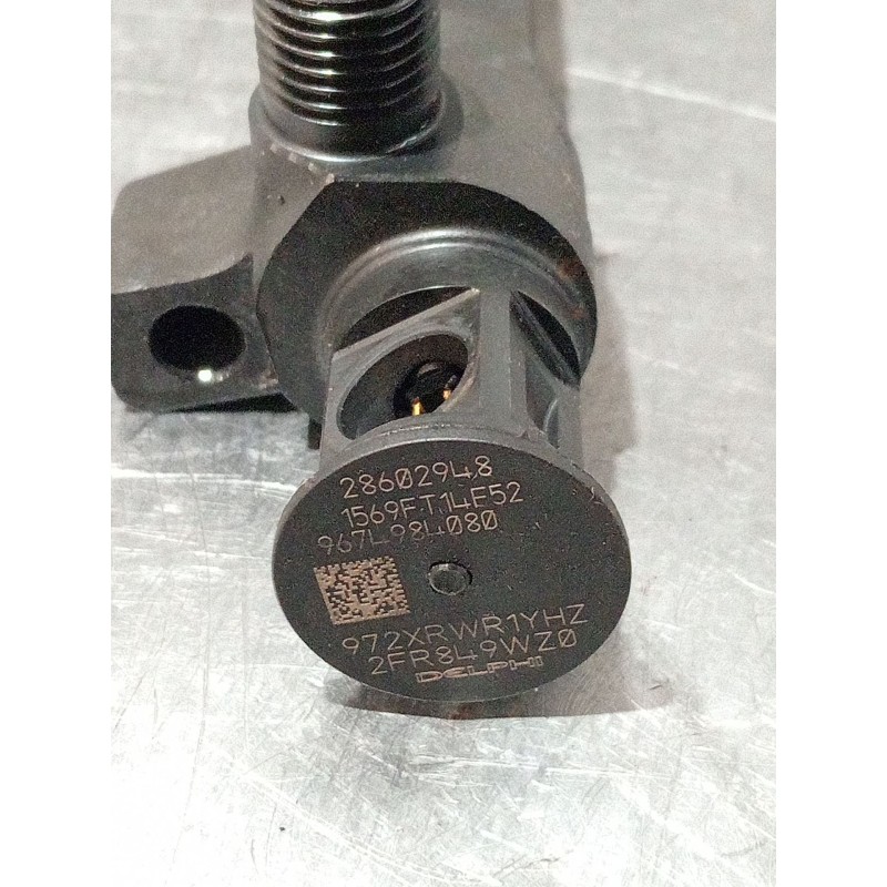 Recambio de inyector para ford s-max (cj, wa6) 2.0 tdci referencia OEM IAM 9674984080 28602948 DELPHI
