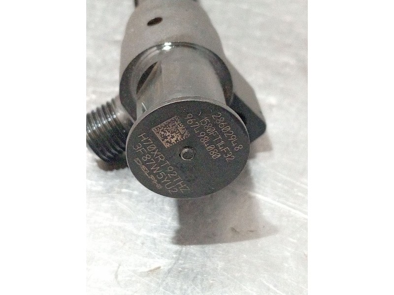 Recambio de inyector para ford s-max (cj, wa6) 2.0 tdci referencia OEM IAM 9674984080 28602948 DELPHI