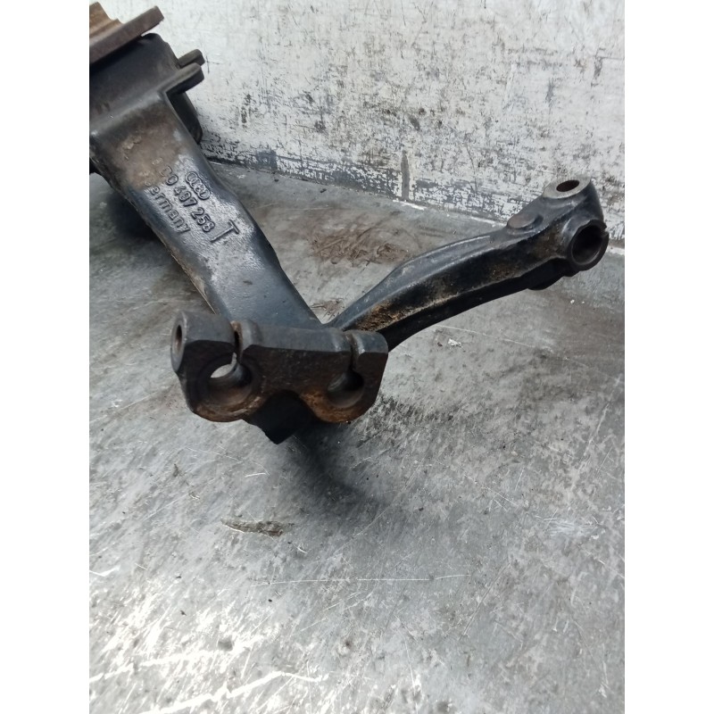 Recambio de mangueta delantera derecha para volkswagen passat b5 (3b2) 1.9 tdi referencia OEM IAM 8D0407258T  