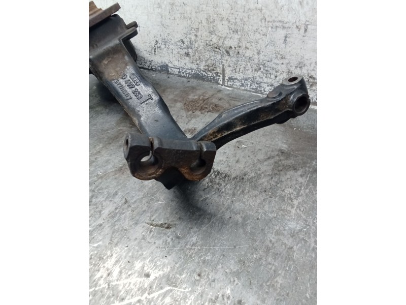 Recambio de mangueta delantera derecha para volkswagen passat b5 (3b2) 1.9 tdi referencia OEM IAM 8D0407258T  