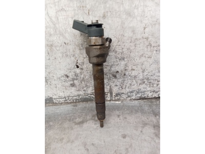 Recambio de inyector para bmw serie 3 berlina (e90) referencia OEM IAM 779844603 0445110289 BOSCH