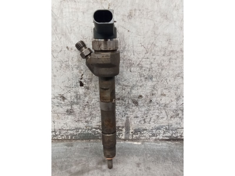 Recambio de inyector para bmw serie 3 berlina (e90) referencia OEM IAM 779844603 0445110289 BOSCH