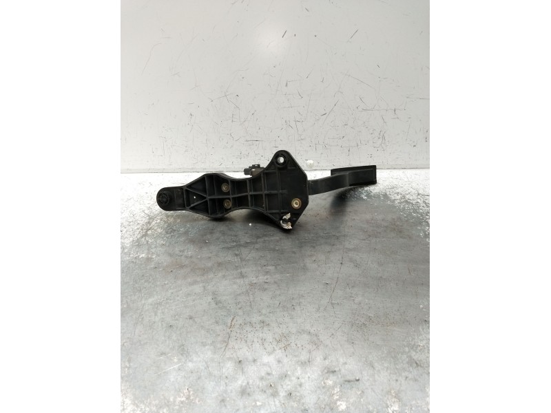 Recambio de potenciometro pedal para hyundai santa fé ii (cm) 2.2 crdi gls 4x4 referencia OEM IAM 327262B100 0359A2B100 BDH0359A