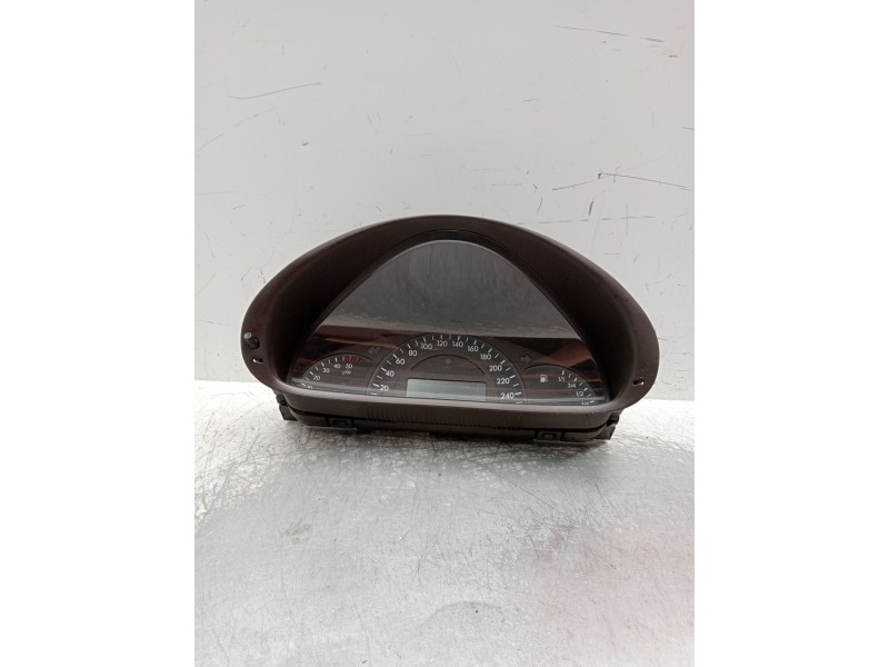 Recambio de cuadro instrumentos para mercedes-benz clase c (w203) c 200 cdi (203.007) referencia OEM IAM 110080231 A2035403047 