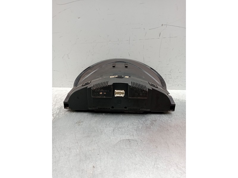 Recambio de cuadro instrumentos para mercedes-benz clase c (w203) c 200 cdi (203.007) referencia OEM IAM 110080231 A2035403047 