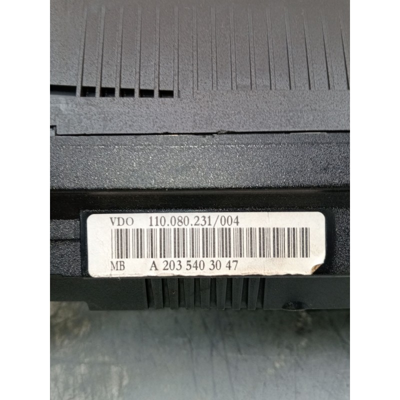 Recambio de cuadro instrumentos para mercedes-benz clase c (w203) c 200 cdi (203.007) referencia OEM IAM 110080231 A2035403047 