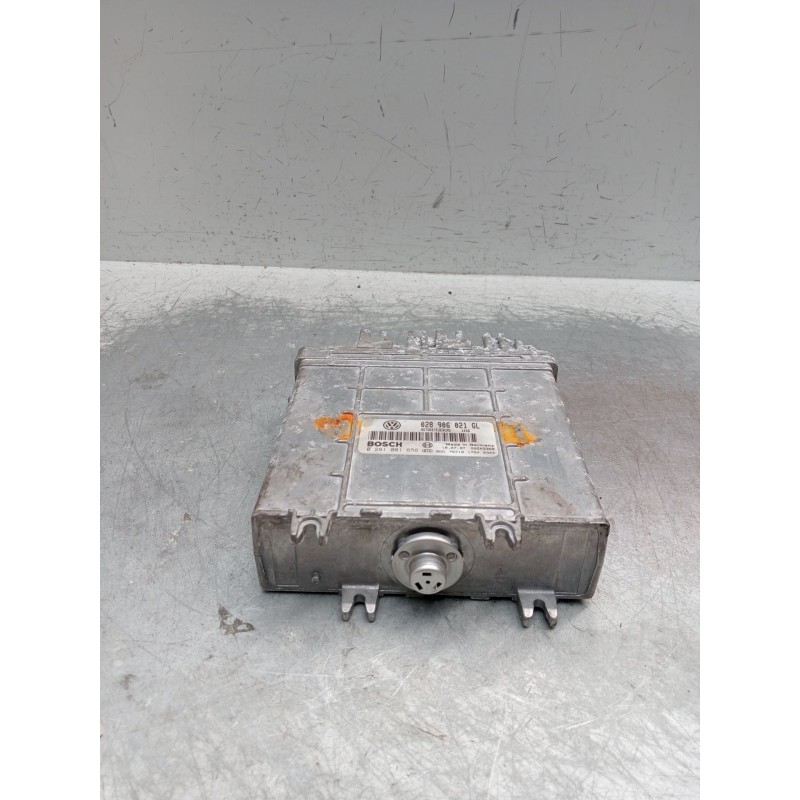 Recambio de centralita motor uce para volkswagen passat b5 (3b2) 1.9 tdi referencia OEM IAM 0281001656 028906021GL 