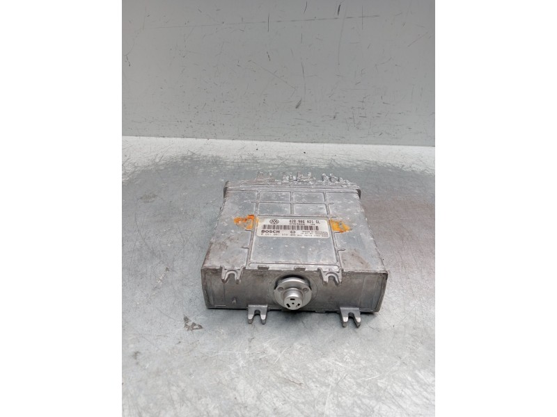 Recambio de centralita motor uce para volkswagen passat b5 (3b2) 1.9 tdi referencia OEM IAM 0281001656 028906021GL 
