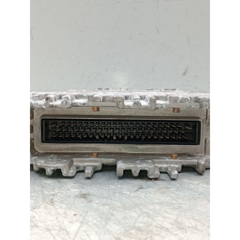 Recambio de centralita motor uce para volkswagen passat b5 (3b2) 1.9 tdi referencia OEM IAM 0281001656 028906021GL 