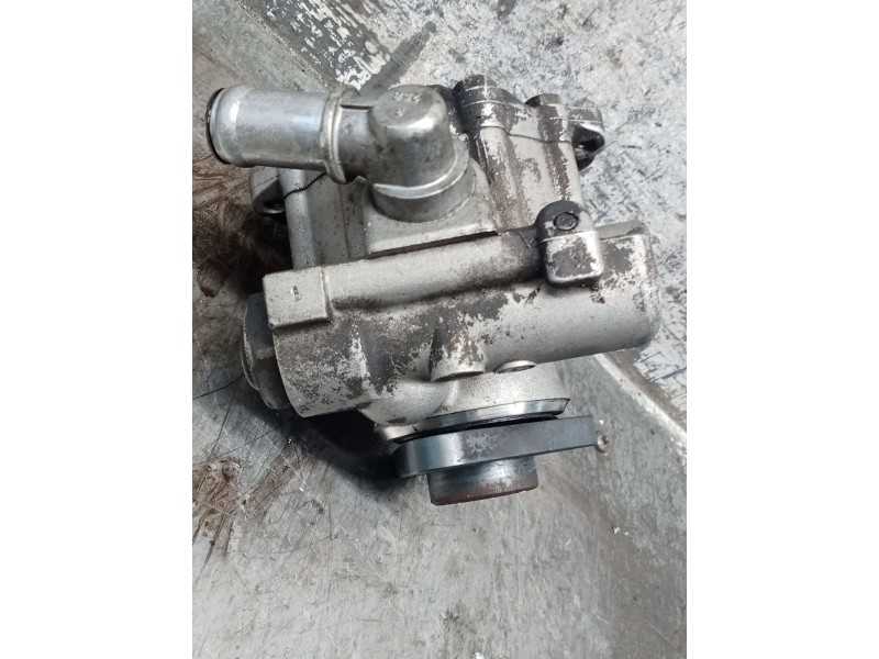 Recambio de bomba direccion para volkswagen passat b5 (3b2) 1.9 tdi referencia OEM IAM 8D01451550 7691966185 