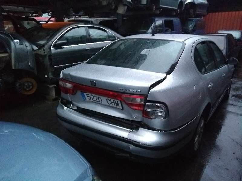 seat toledo (1m2) del año 2003