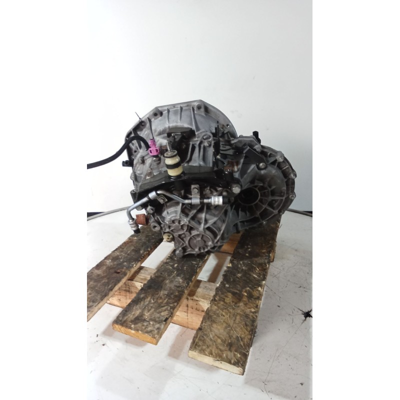 Recambio de caja cambios para nissan primastar furgoneta (x83) 2.0 dci 115 referencia OEM IAM PF6009 6v C006080